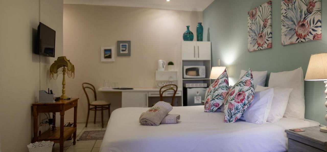 Hotel Eight Palms Port Edward Zewnętrze zdjęcie